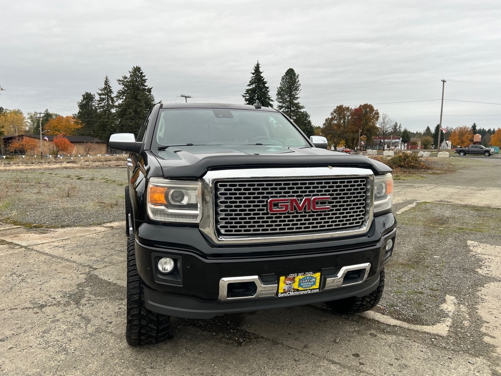 GMC Sierra 1500 2WD Crew Cab 143.5" Denali 2015