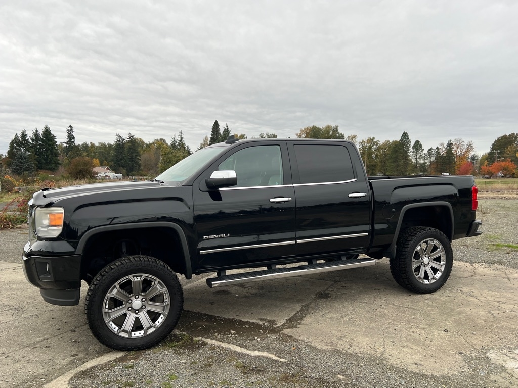 GMC Sierra 1500 2WD Crew Cab 143.5" Denali 2015