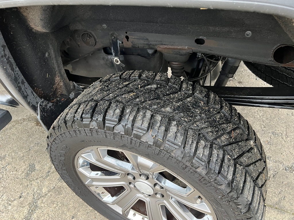 GMC Sierra 1500 2WD Crew Cab 143.5" Denali 2015