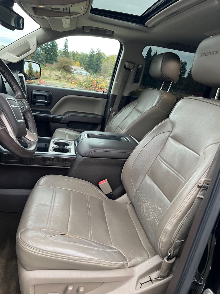 GMC Sierra 1500 2WD Crew Cab 143.5" Denali 2015