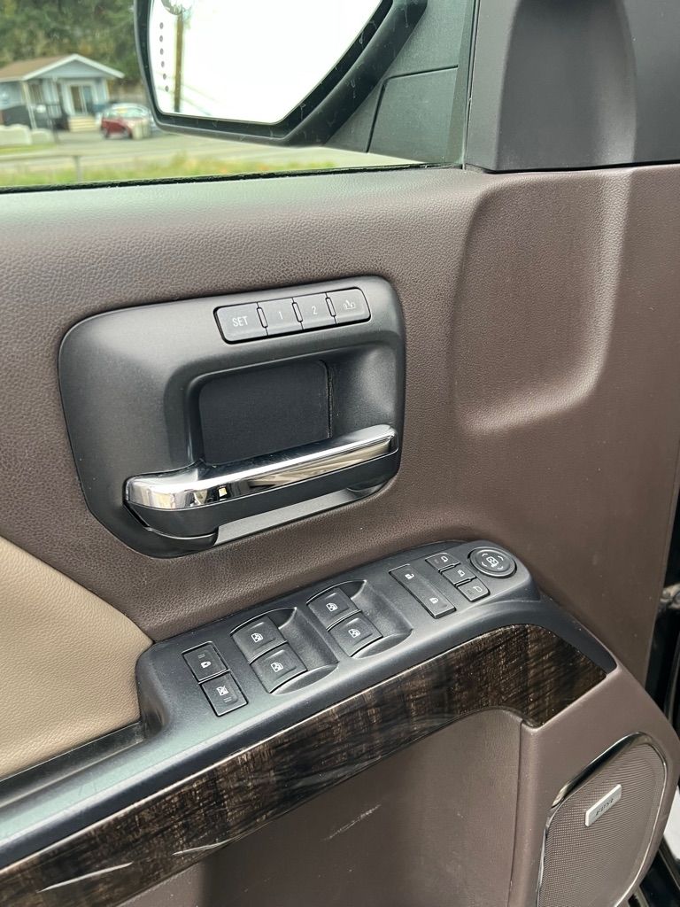 GMC Sierra 1500 2WD Crew Cab 143.5" Denali 2015