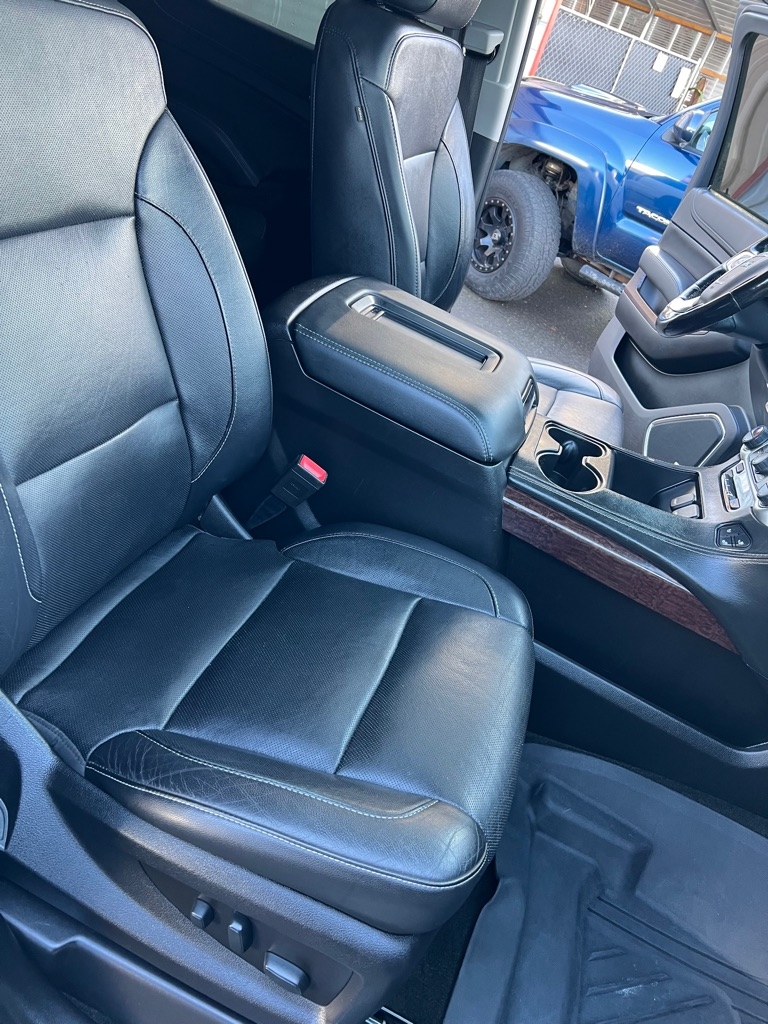 GMC Yukon 4WD 4dr SLT 2018