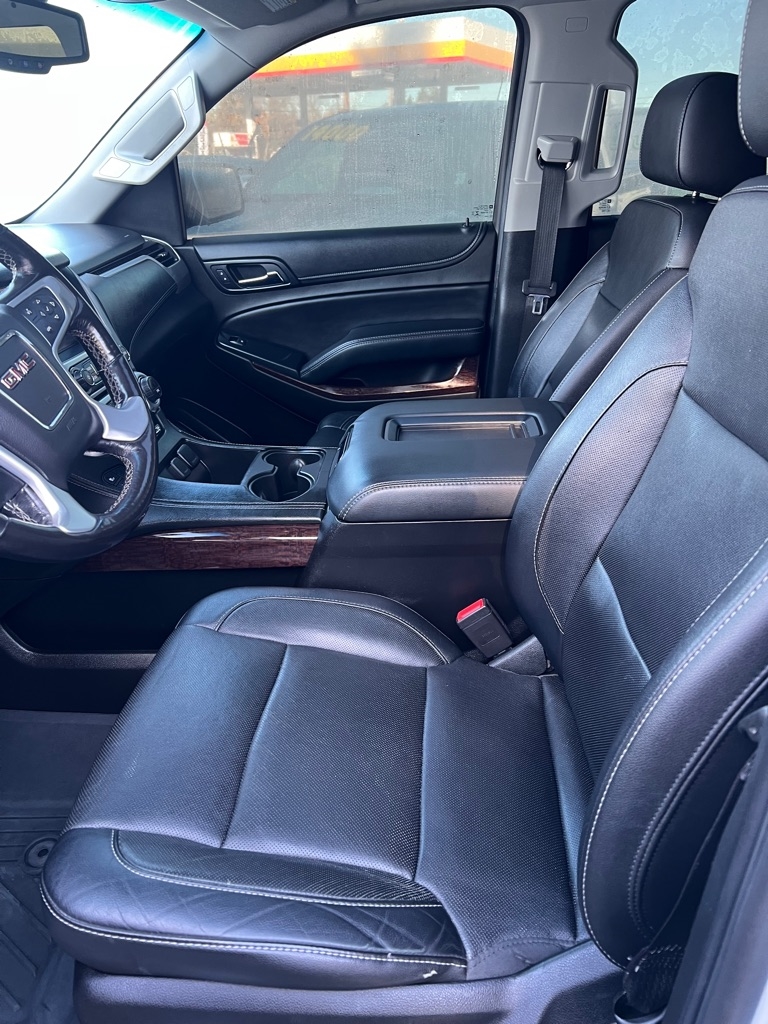 GMC Yukon 4WD 4dr SLT 2018