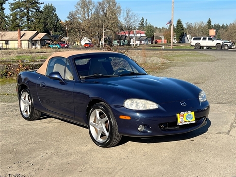 2001 Mazda MX-5 Miata 2dr Conv Base Auto