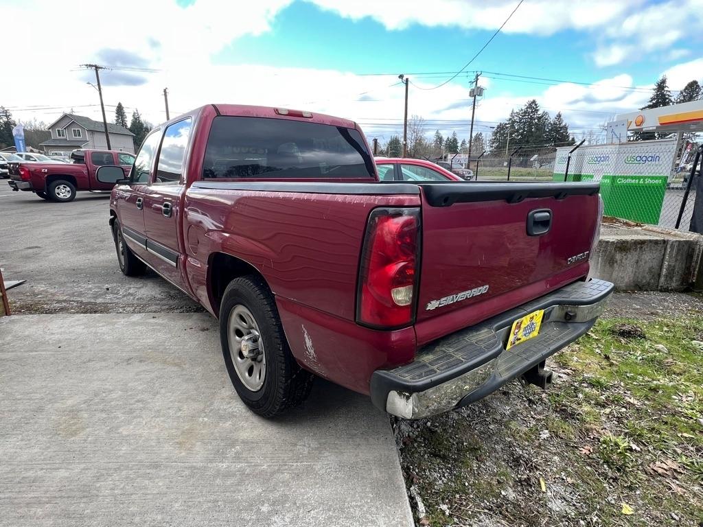 Chevrolet Silverado 1500 Crew Cab 143.5" WB LS 2005