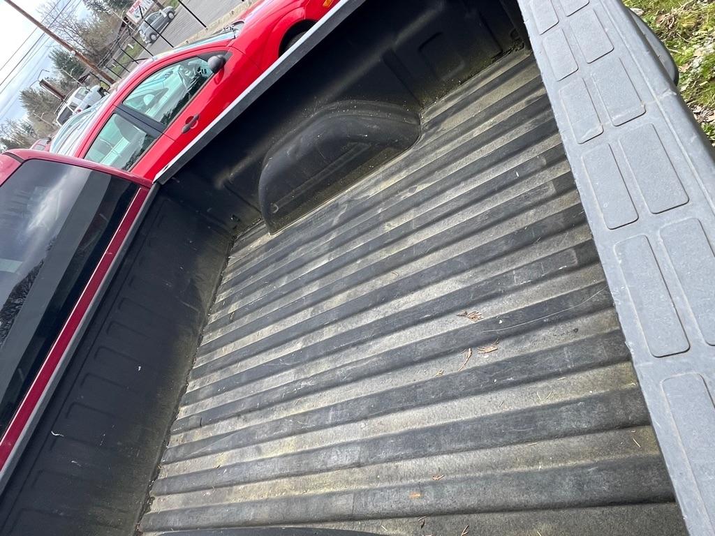 Chevrolet Silverado 1500 Crew Cab 143.5" WB LS 2005