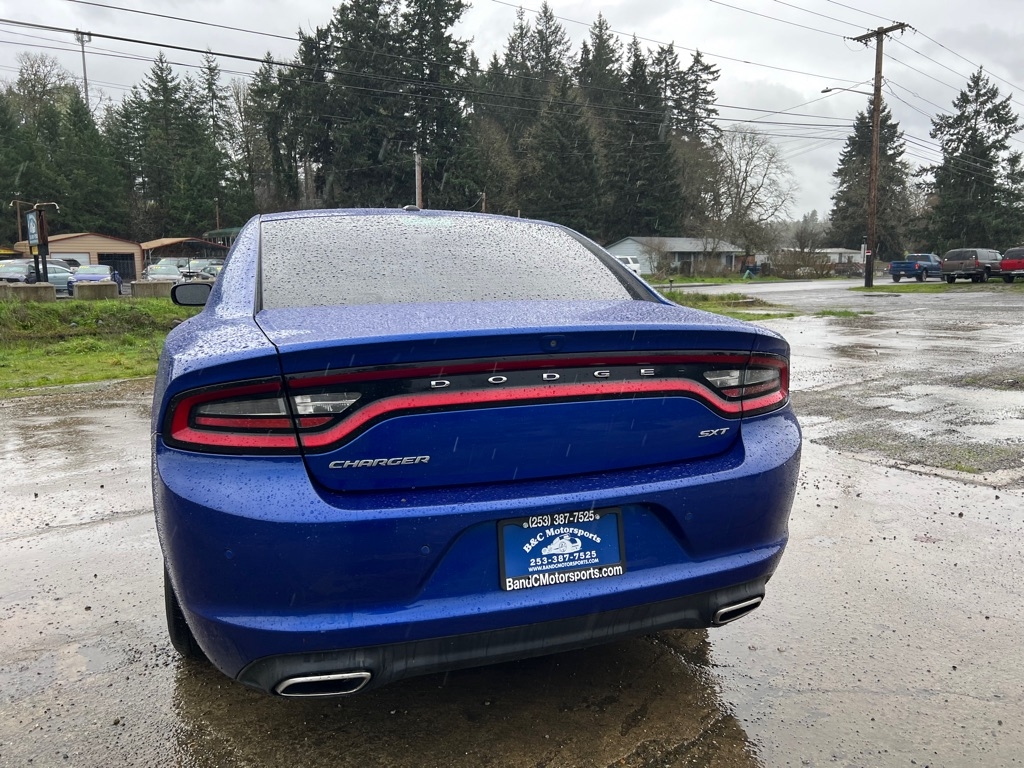 Dodge Charger SXT RWD 2018
