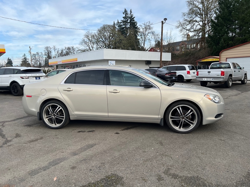 Chevrolet Malibu 4dr Sdn LS w/1LS 2011