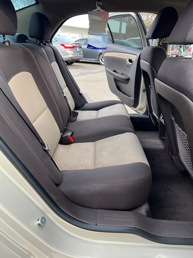 Chevrolet Malibu 4dr Sdn LS w/1LS 2011