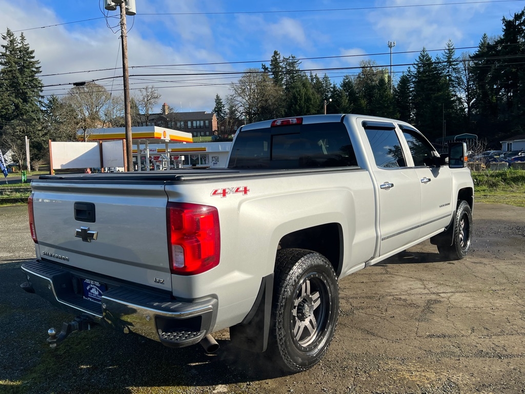 Chevrolet Silverado 1500 4WD Crew Cab 153.0" LTZ w/1LZ 2016