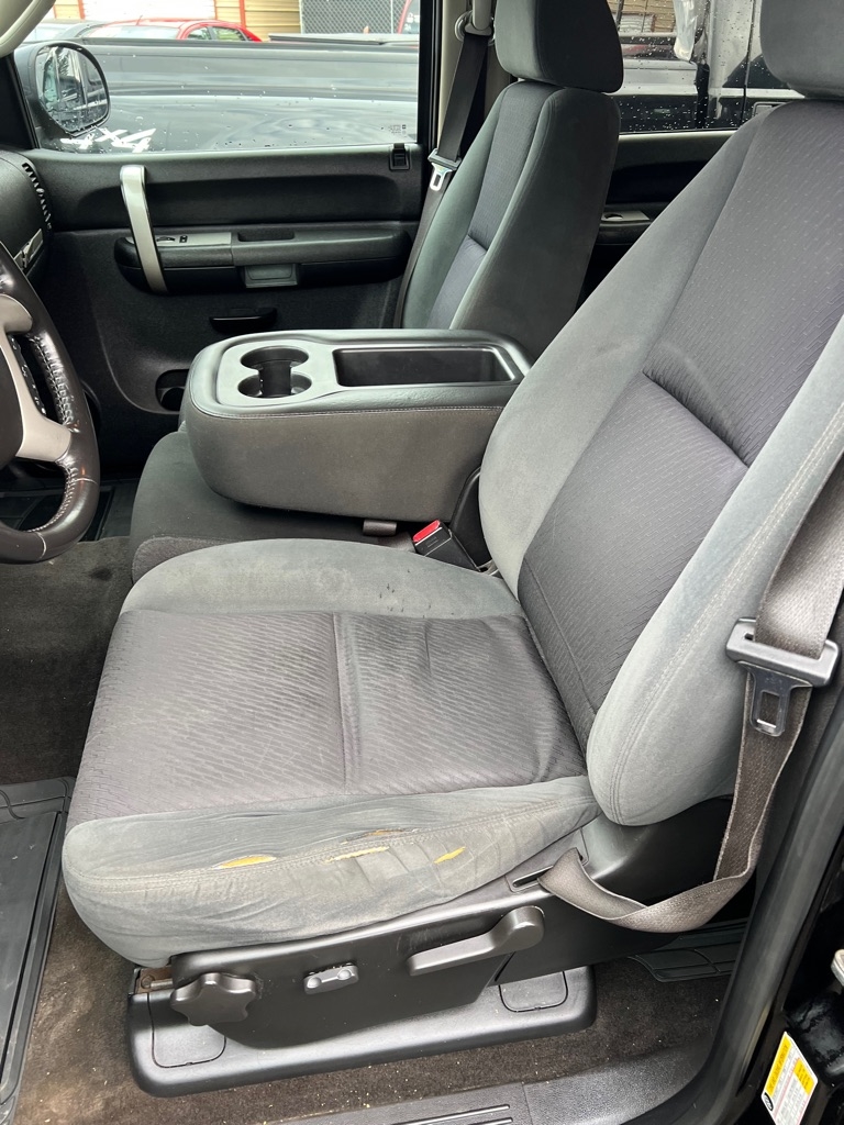 Chevrolet Silverado 1500 4WD Crew Cab 143.5" LT 2009