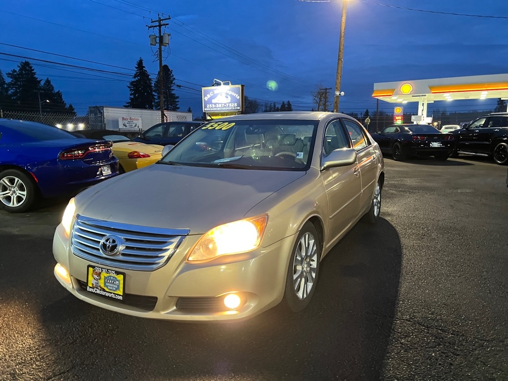 Toyota Avalon 4dr Sdn Limited (Natl) 2010
