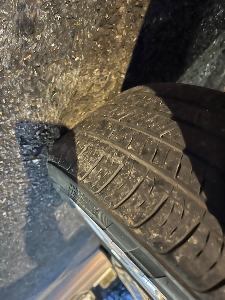 Toyota Avalon 4dr Sdn Limited (Natl) 2010