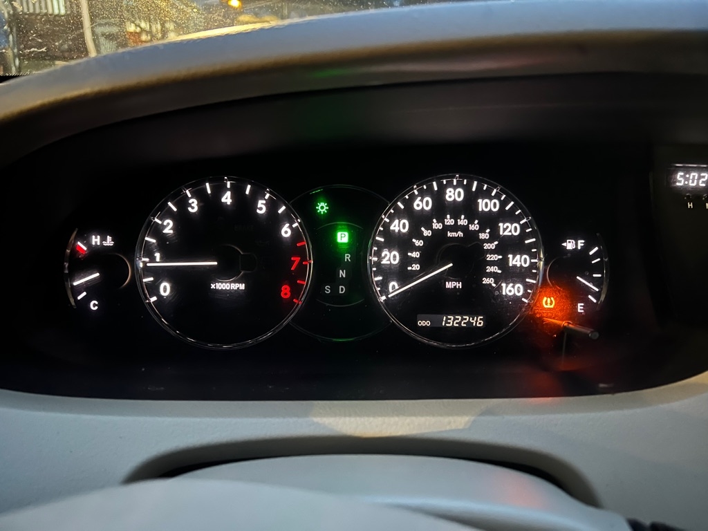 Toyota Avalon 4dr Sdn Limited (Natl) 2010