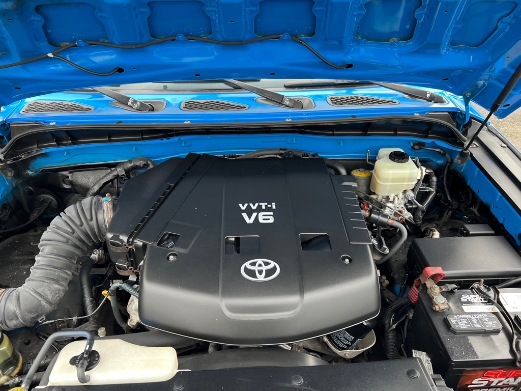 Toyota FJ Cruiser 4D SUV 4WD 2007