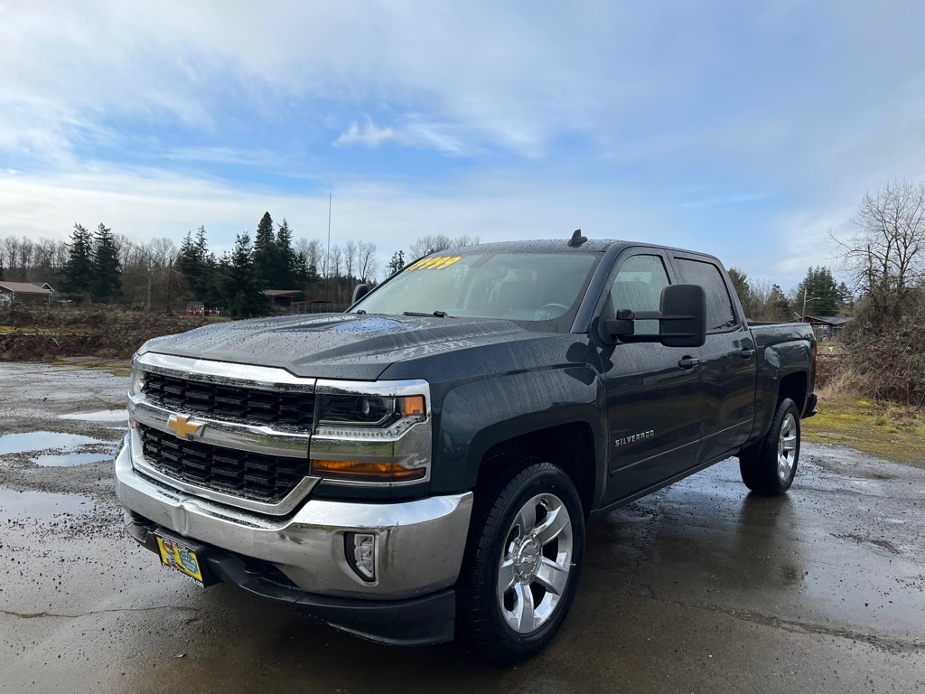 Chevrolet Silverado 1500 4WD Crew Cab 143.5" LT w/1LT 2017