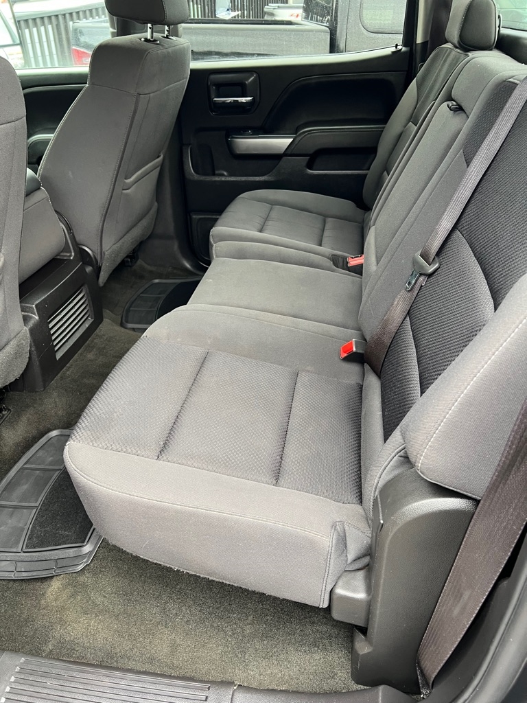 Chevrolet Silverado 1500 4WD Crew Cab 143.5" LT w/1LT 2017