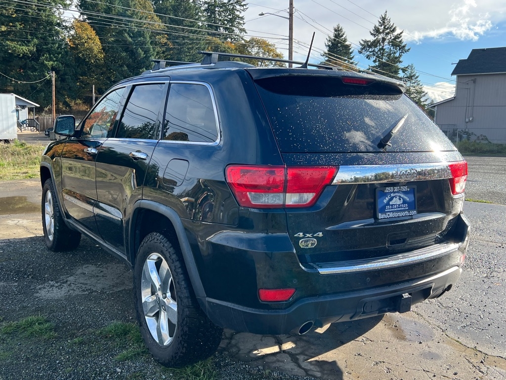 Jeep Grand Cherokee 4WD 4dr Overland Summit 2011