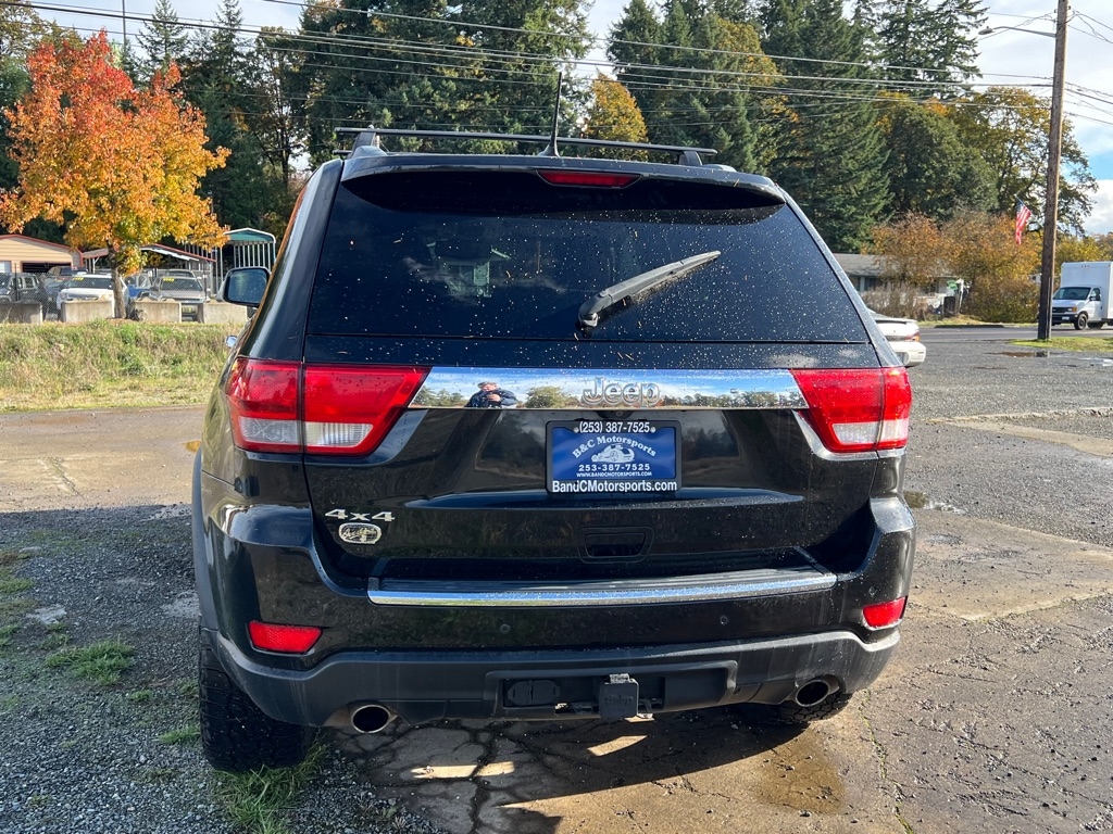 Jeep Grand Cherokee 4WD 4dr Overland Summit 2011