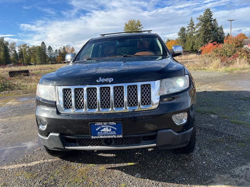 Jeep Grand Cherokee 4WD 4dr Overland Summit 2011