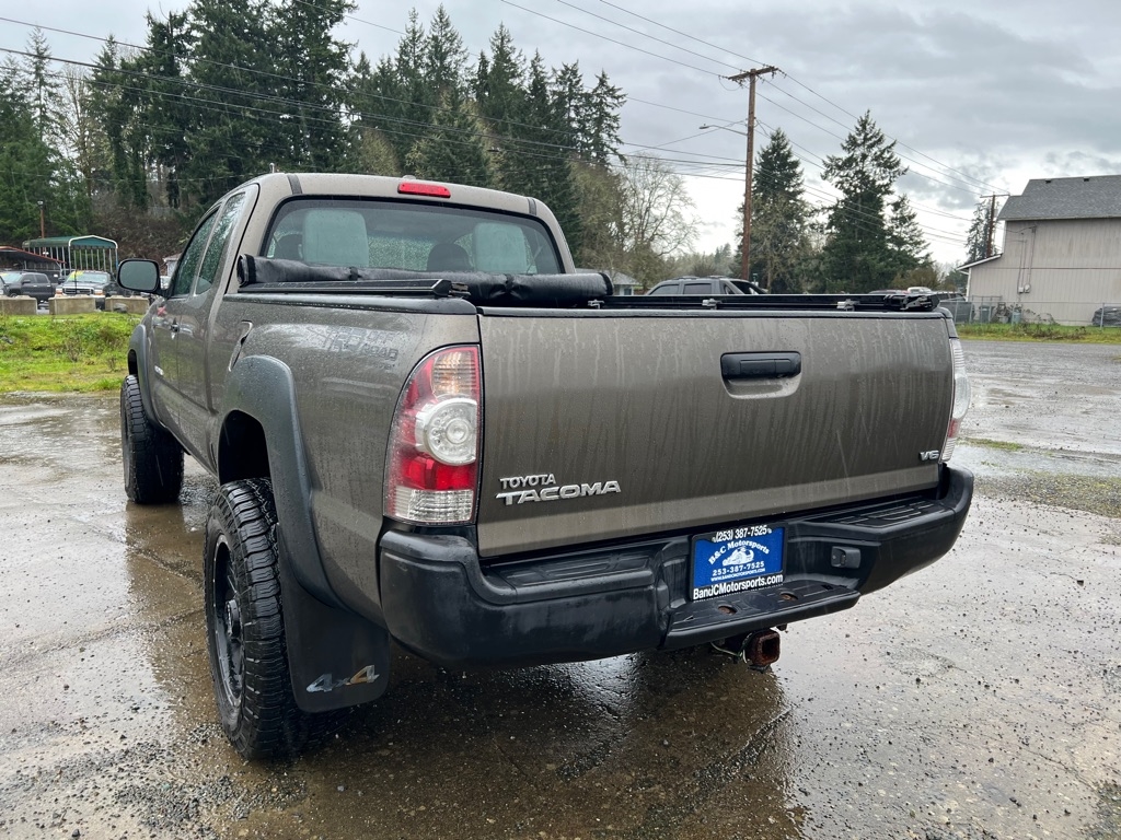 Toyota Tacoma 4WD Access V6 AT (Natl) 2009