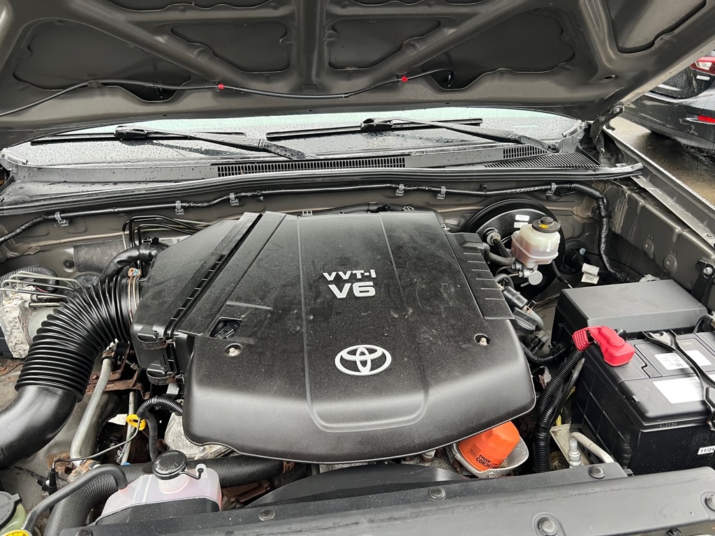 Toyota Tacoma 4WD Access V6 AT (Natl) 2009