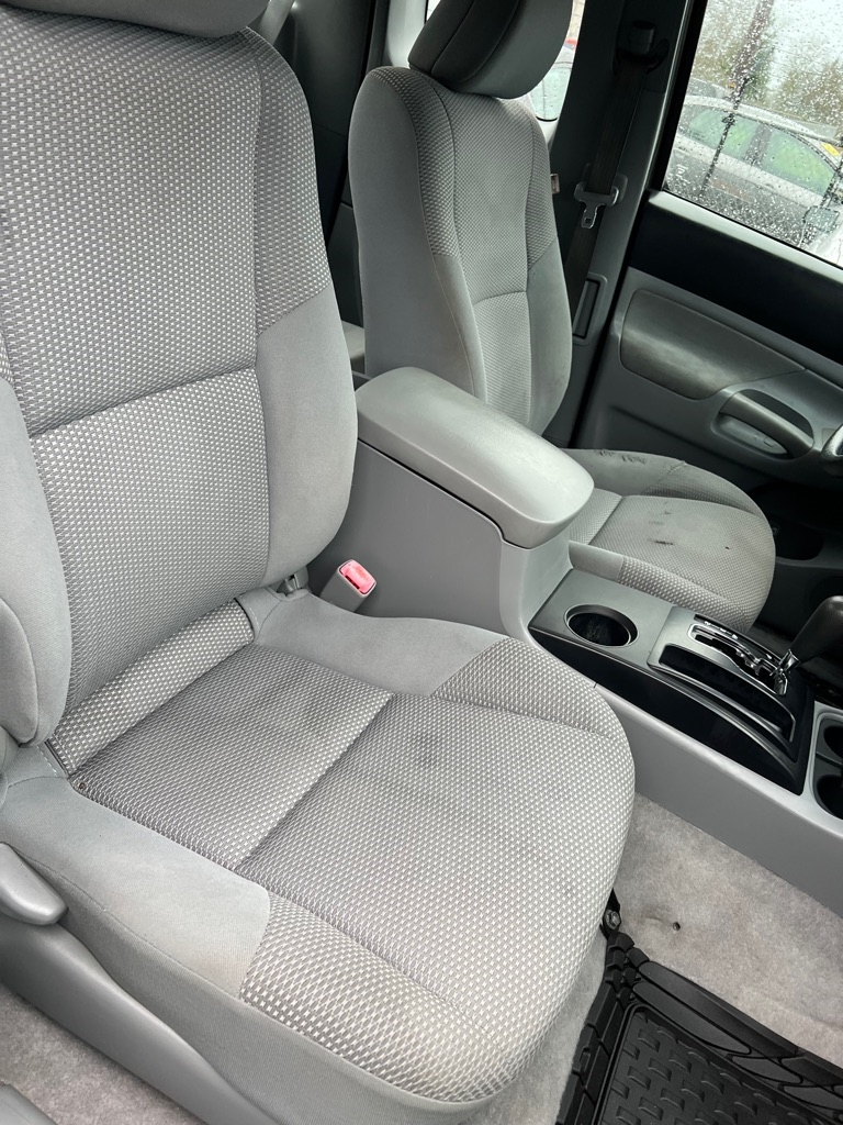 Toyota Tacoma 4WD Access V6 AT (Natl) 2009