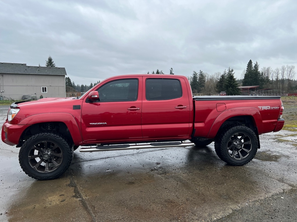 Toyota Tacoma 2WD Double Cab LB V6 AT PreRunner (Natl) 2015