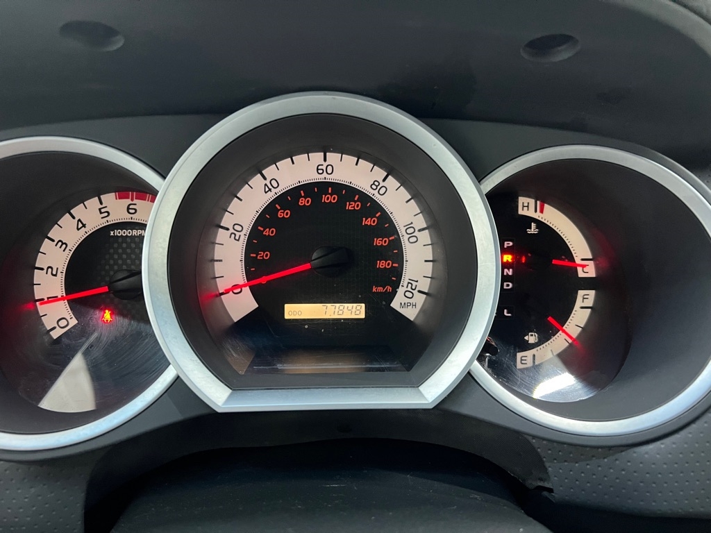 Toyota Tacoma 2WD Double Cab LB V6 AT PreRunner (Natl) 2015