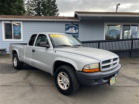 2003 Dodge Dakota 2dr Club Cab 131" WB Base