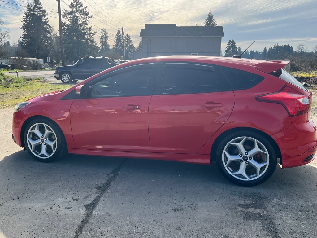 Ford Focus 5dr HB ST 2014