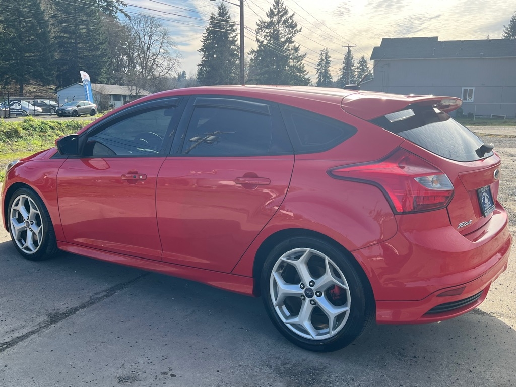 Ford Focus 5dr HB ST 2014