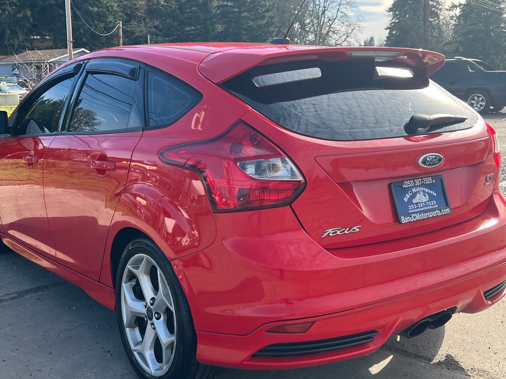 Ford Focus 5dr HB ST 2014