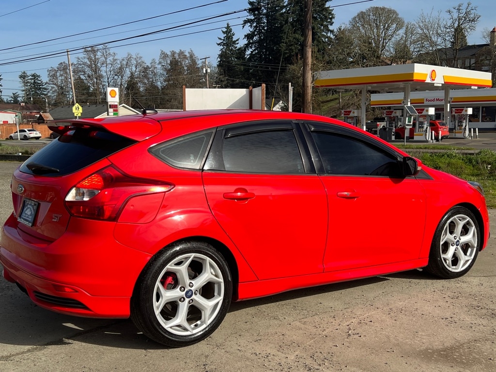 Ford Focus 5dr HB ST 2014
