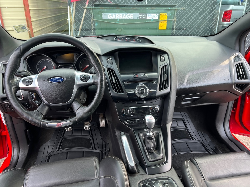 Ford Focus 5dr HB ST 2014