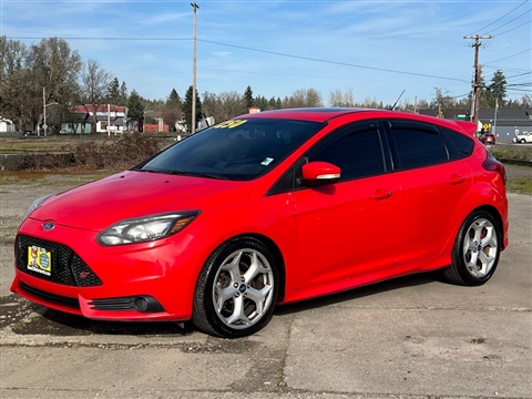 2014 Ford Focus 5dr HB ST
