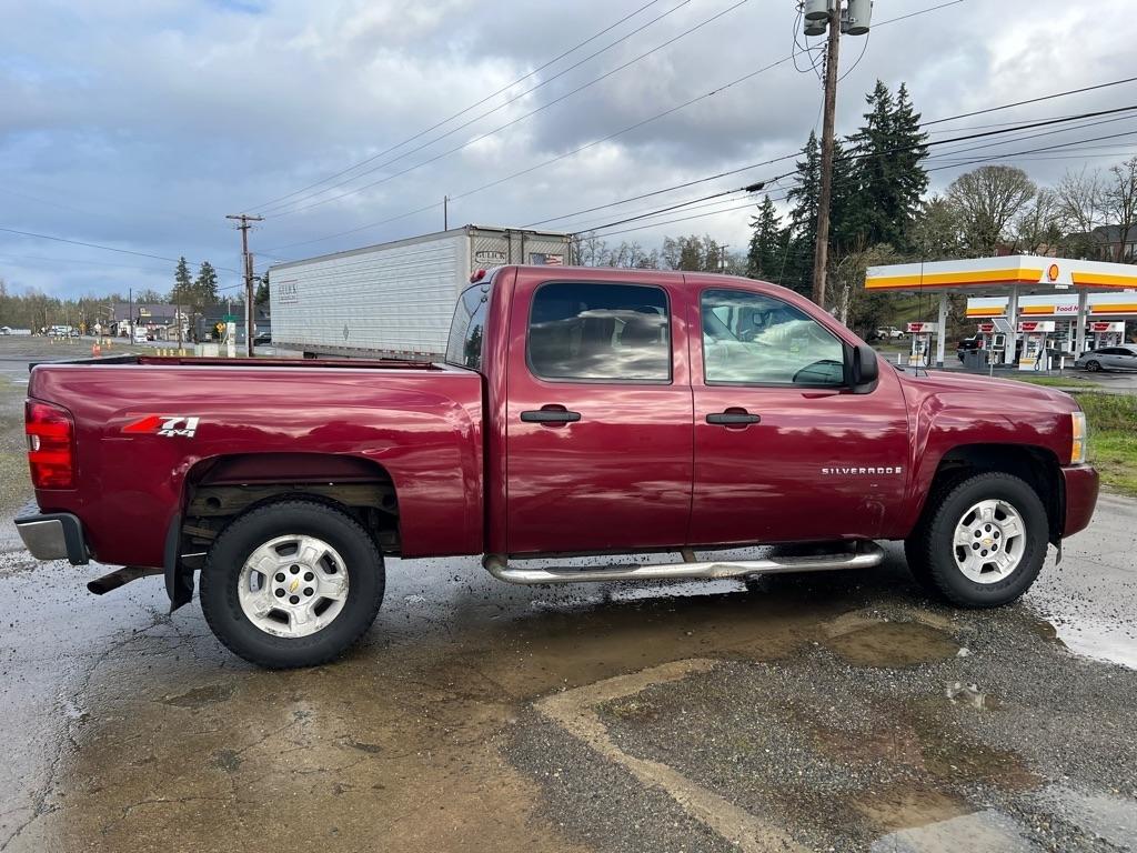 Chevrolet Silverado 1500 4WD Crew Cab 143.5" LT 2009