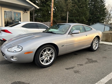 2001 Jaguar XK8 2dr Cpe