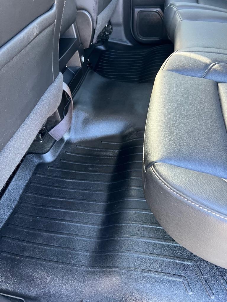 Chevrolet Silverado 1500 4WD Crew Cab 143.5" LTZ w/1LZ 2017