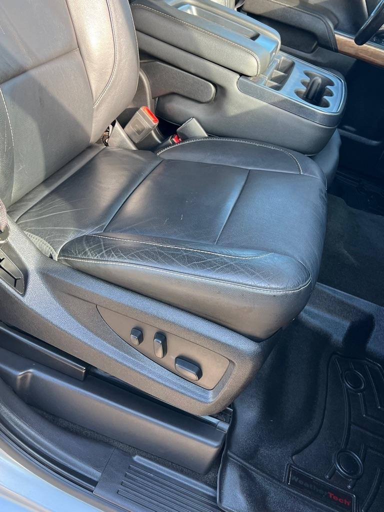 Chevrolet Silverado 1500 4WD Crew Cab 143.5" LTZ w/1LZ 2017