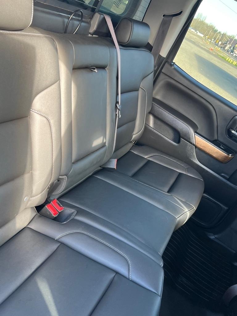 Chevrolet Silverado 1500 4WD Crew Cab 143.5" LTZ w/1LZ 2017