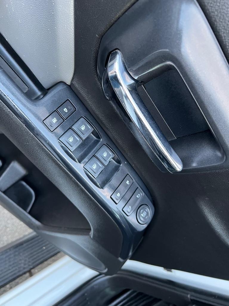 GMC Sierra 1500 4WD Crew Cab 153.0" 2018