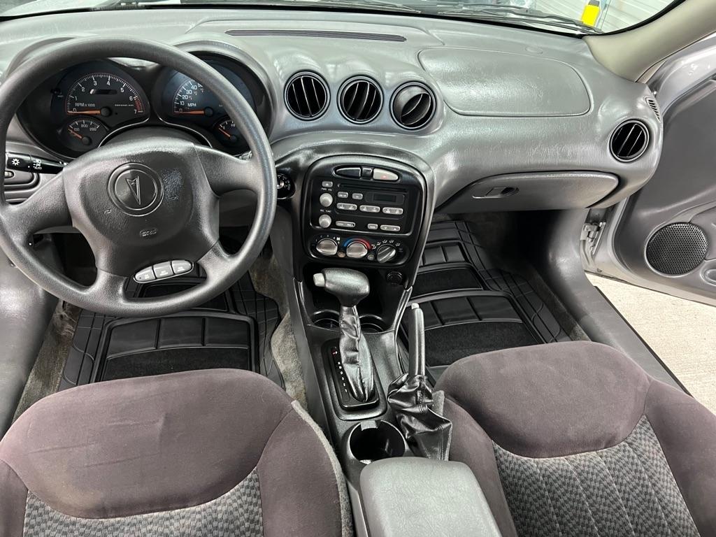 Pontiac Grand Am 4dr Sdn SE1 2004