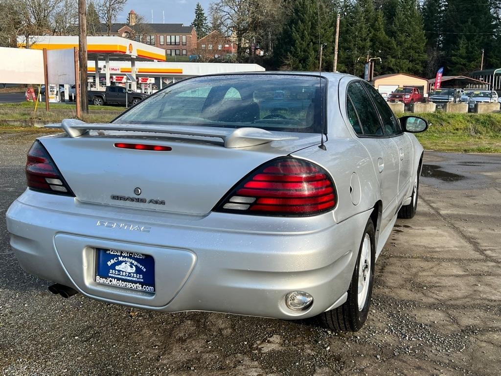 Pontiac Grand Am 4dr Sdn SE1 2004