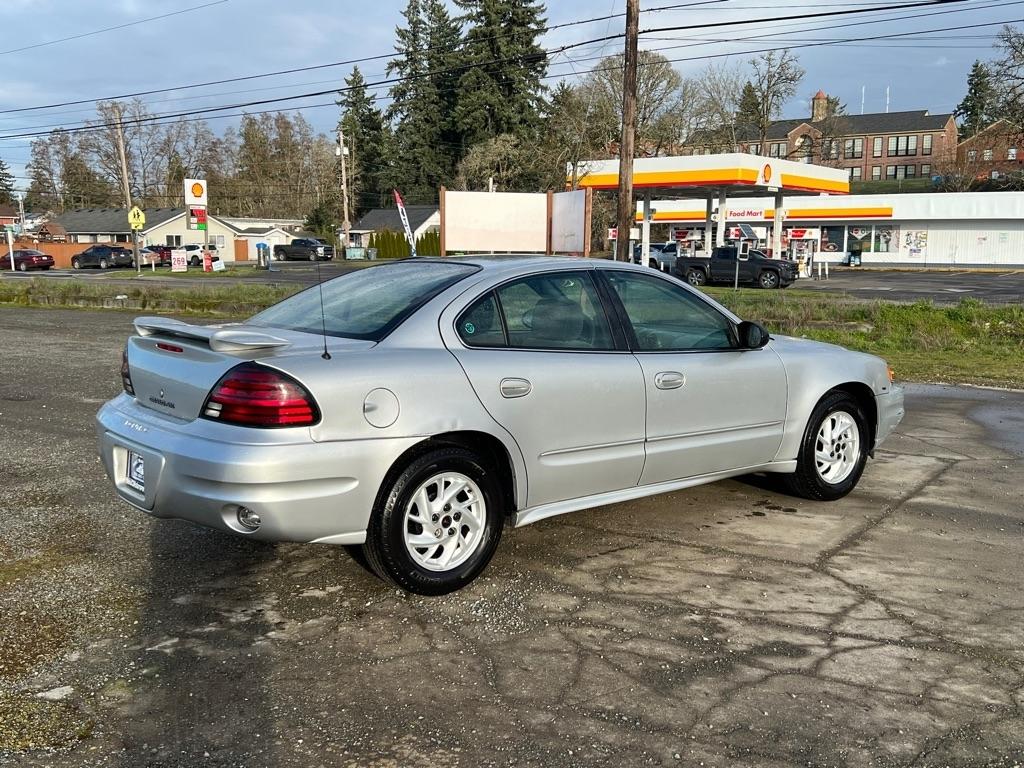 Pontiac Grand Am 4dr Sdn SE1 2004