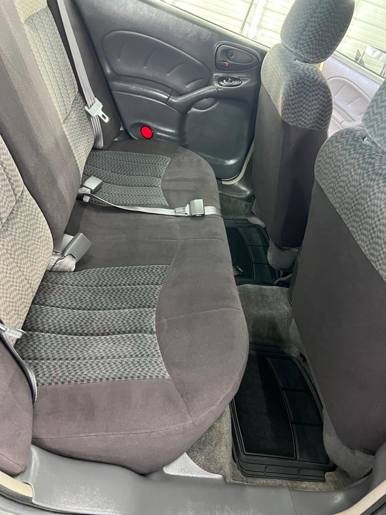 Pontiac Grand Am 4dr Sdn SE1 2004