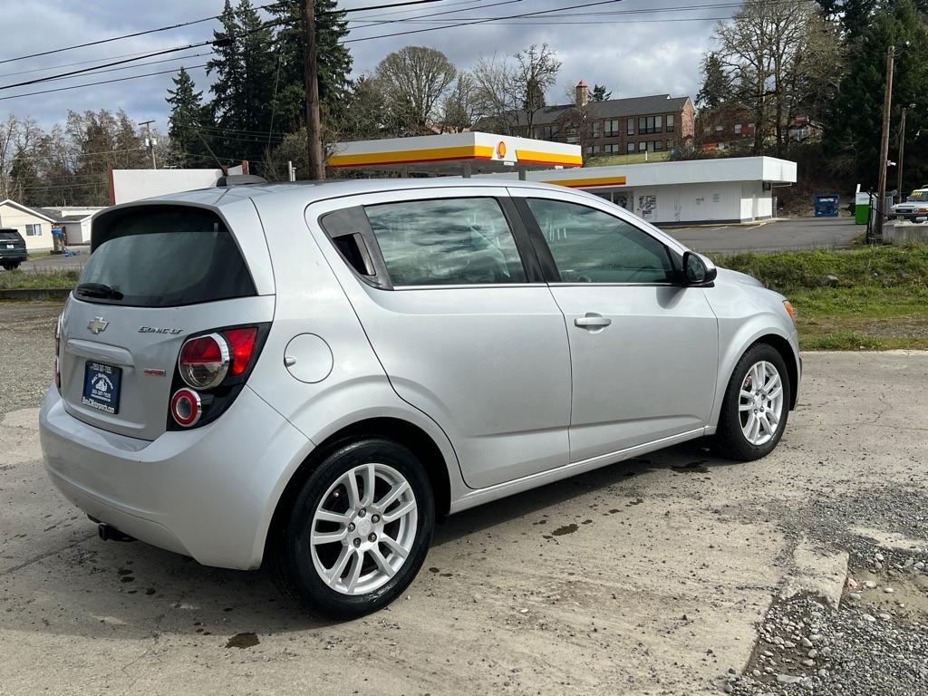 Chevrolet Sonic 5dr HB Auto LT 2016