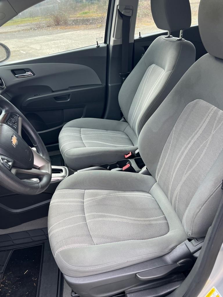 Chevrolet Sonic 5dr HB Auto LT 2016