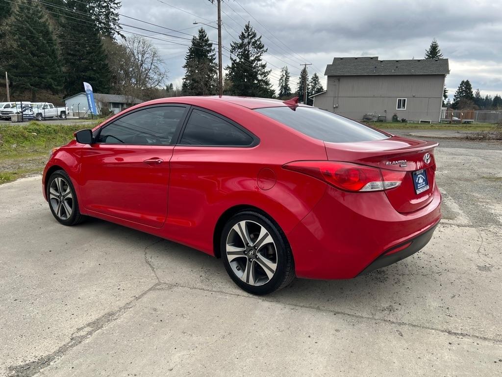 Hyundai Elantra Coupe 2dr Auto SE PZEV 2013