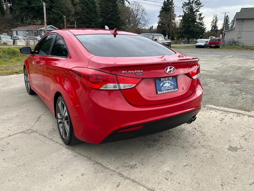 Hyundai Elantra Coupe 2dr Auto SE PZEV 2013